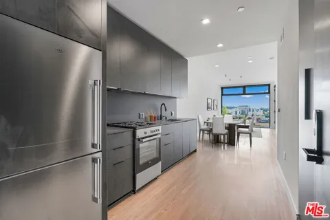 3688 Overland Avenue #522