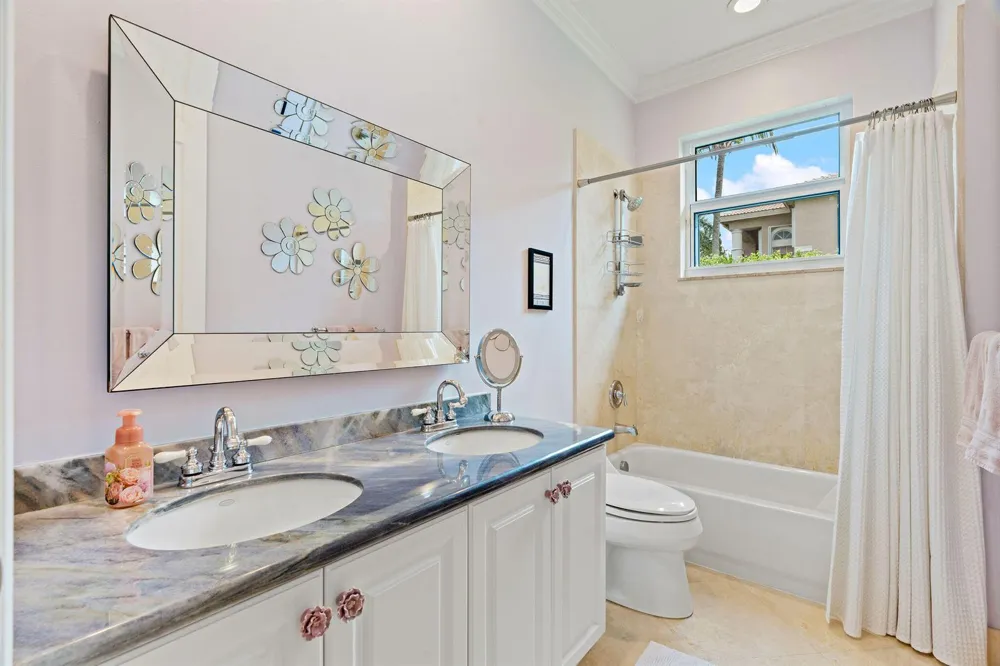 3495 MEADOWBROOK WAY Davie, FL 33328