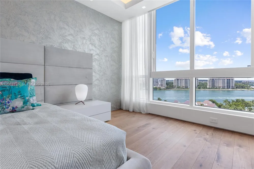100 S Pointe Dr #1102/03 Miami Beach, FL 33139