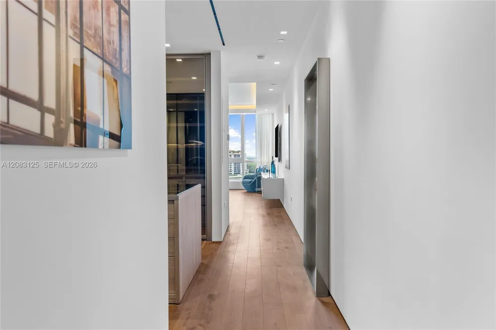 100 S Pointe Dr #1102/03 Miami Beach, FL 33139