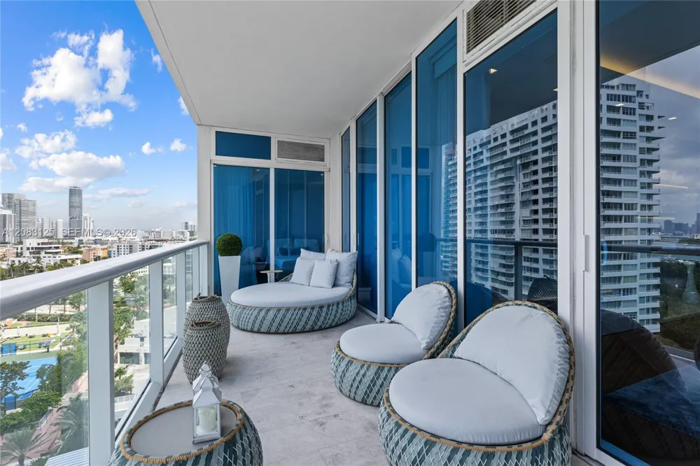 100 S Pointe Dr #1102/03 Miami Beach, FL 33139
