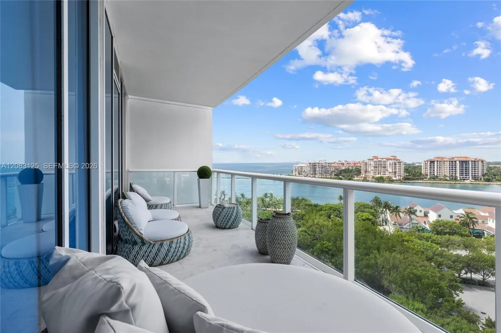 100 S Pointe Dr #1102/03 Miami Beach, FL 33139