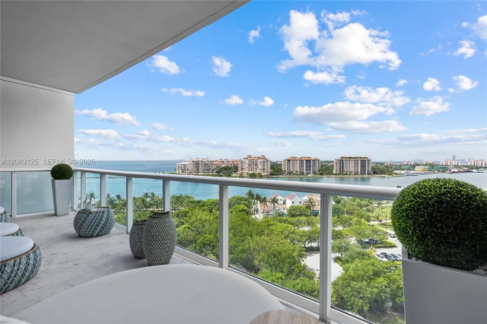 100 S Pointe Dr #1102/03 Miami Beach, FL 33139