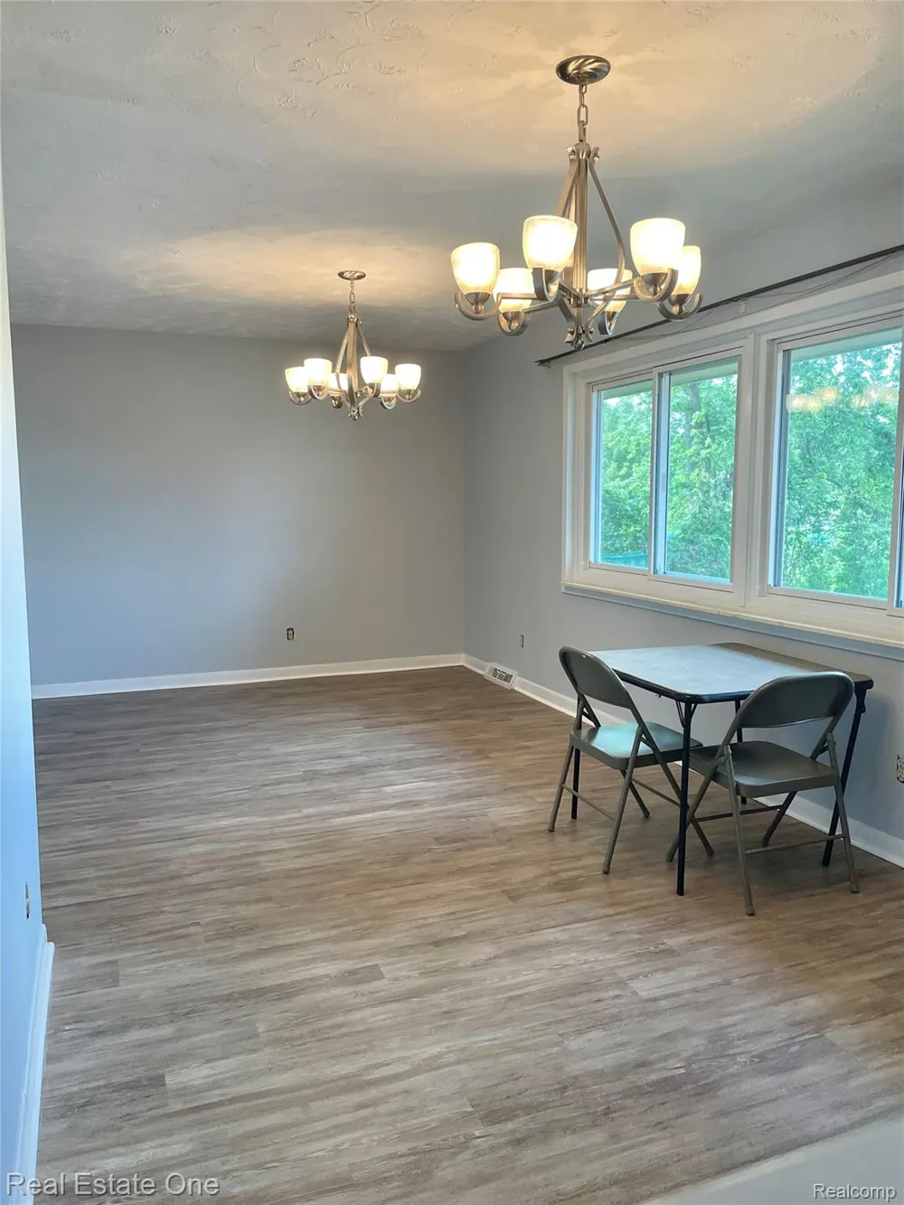 1910 Harwood Drive Oxford Charter Township, MI 48371