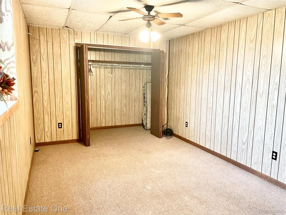 1910 Harwood Drive Oxford Charter Township, MI 48371