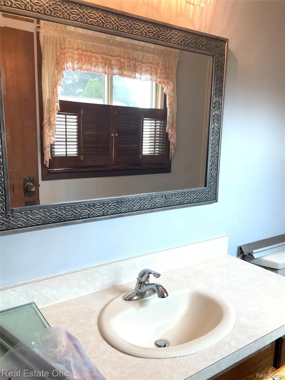 1910 Harwood Drive Oxford Charter Township, MI 48371