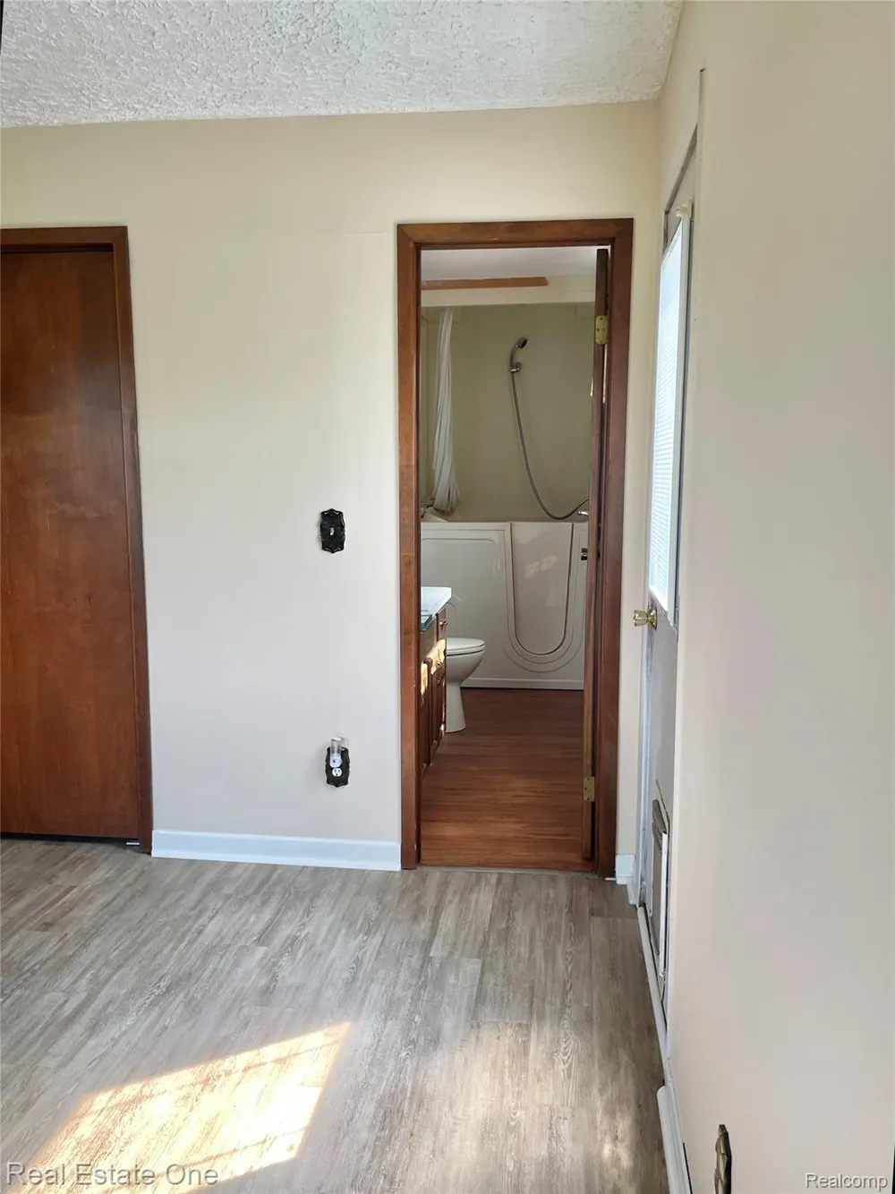 1910 Harwood Drive Oxford Charter Township, MI 48371