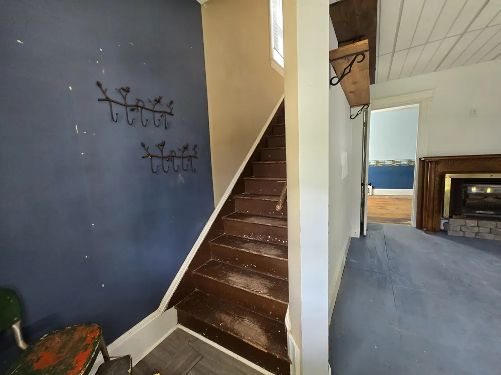 502 S Elm Avenue Jackson City, MI 49203