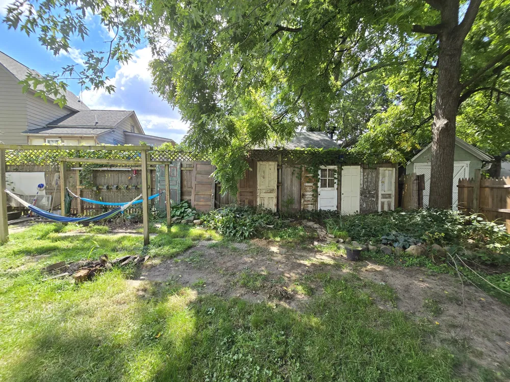 502 S Elm Avenue Jackson City, MI 49203