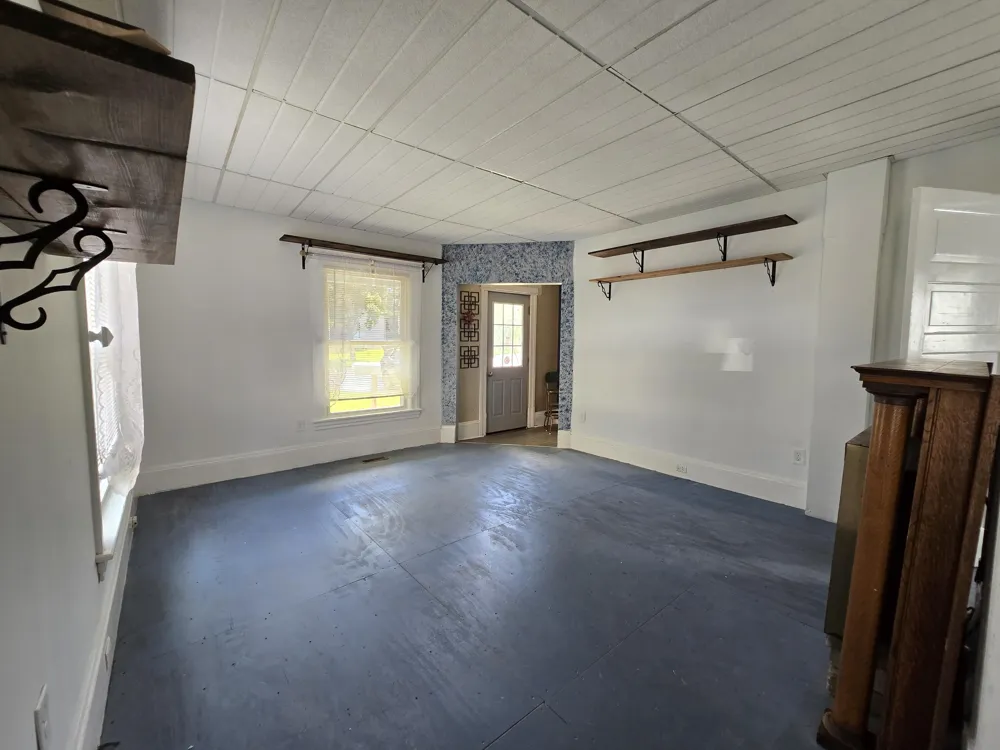 502 S Elm Avenue Jackson City, MI 49203