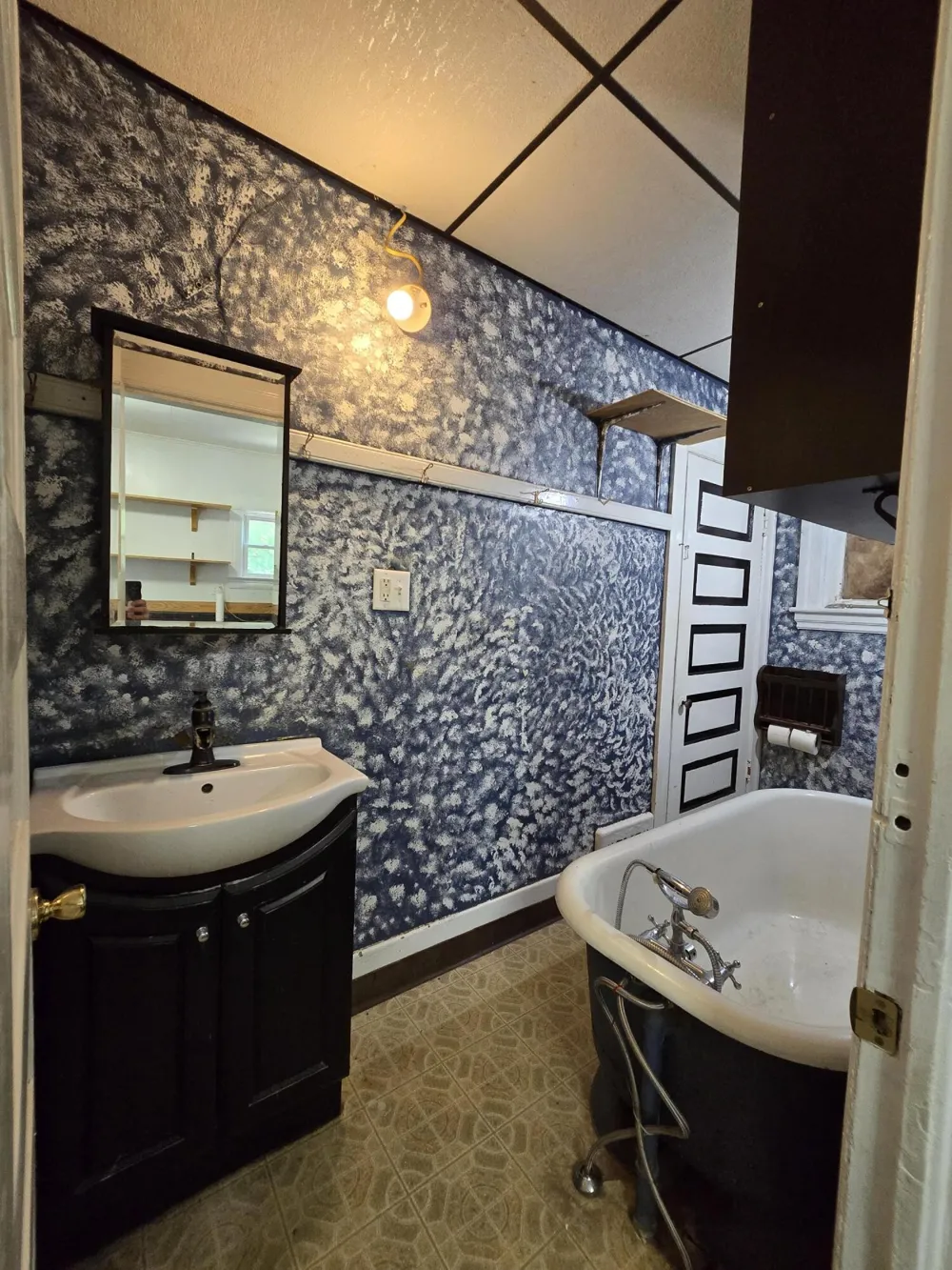 502 S Elm Avenue Jackson City, MI 49203