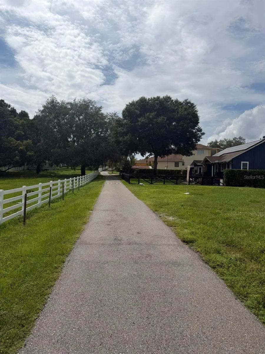 EDGEWOOD RANCH ROAD Orlando, FL 32835