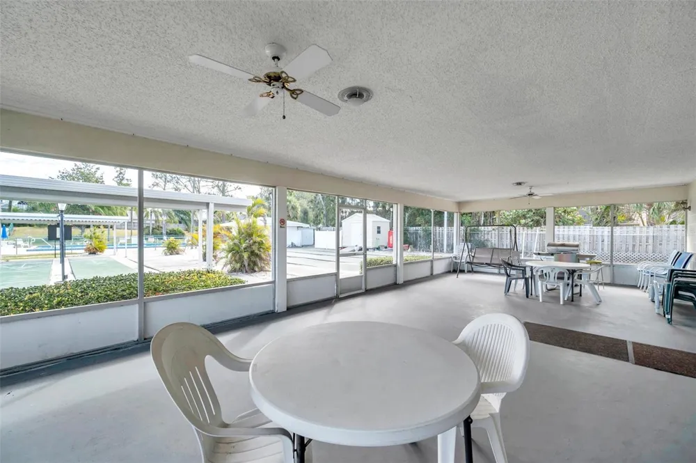 12400 PARK BOULEVARD #511 Seminole, FL 33772