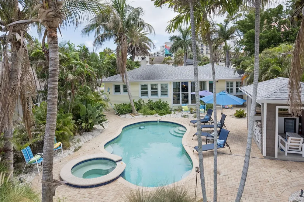 110 DEVON DRIVE Clearwater, FL 33767