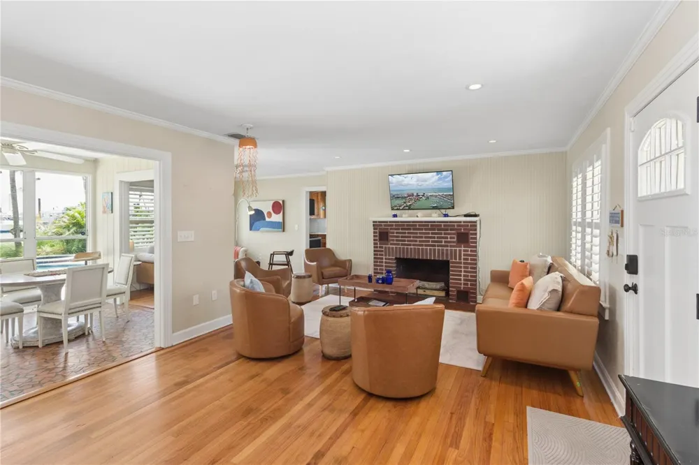110 DEVON DRIVE Clearwater, FL 33767