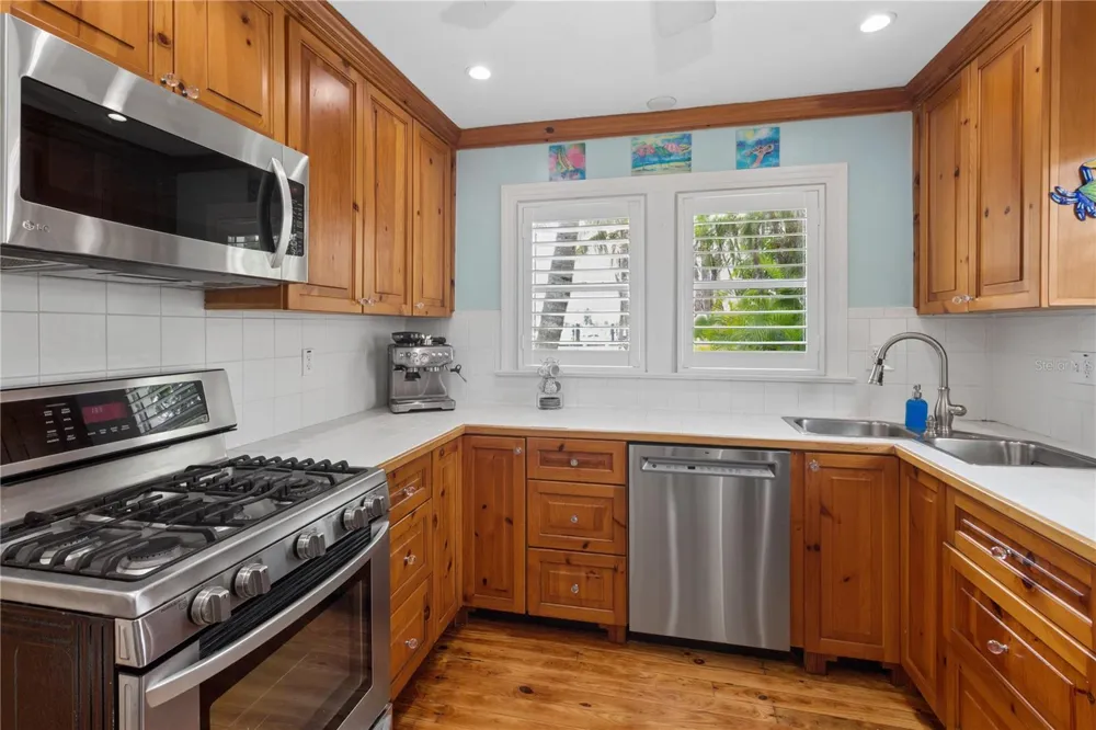 110 DEVON DRIVE Clearwater, FL 33767