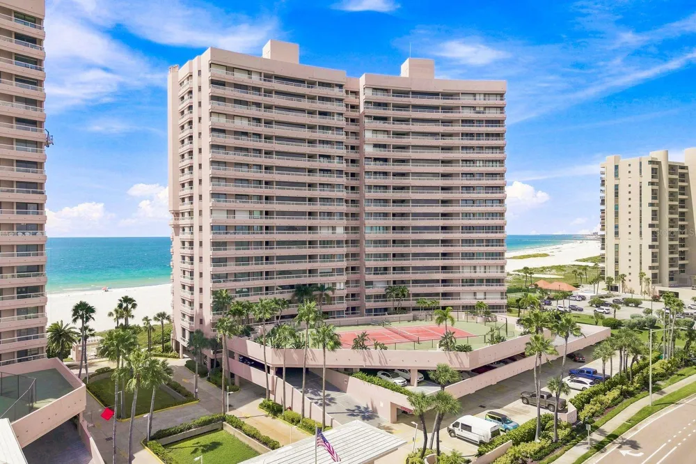 1310 GULF BOULEVARD #4D Clearwater Beach, FL 33767