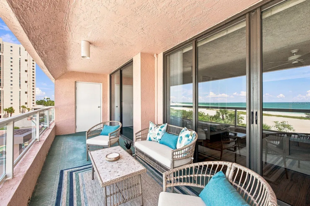 1310 GULF BOULEVARD #4D Clearwater Beach, FL 33767