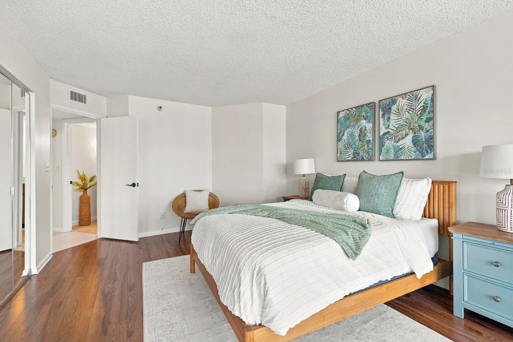 1310 GULF BOULEVARD #4D Clearwater Beach, FL 33767