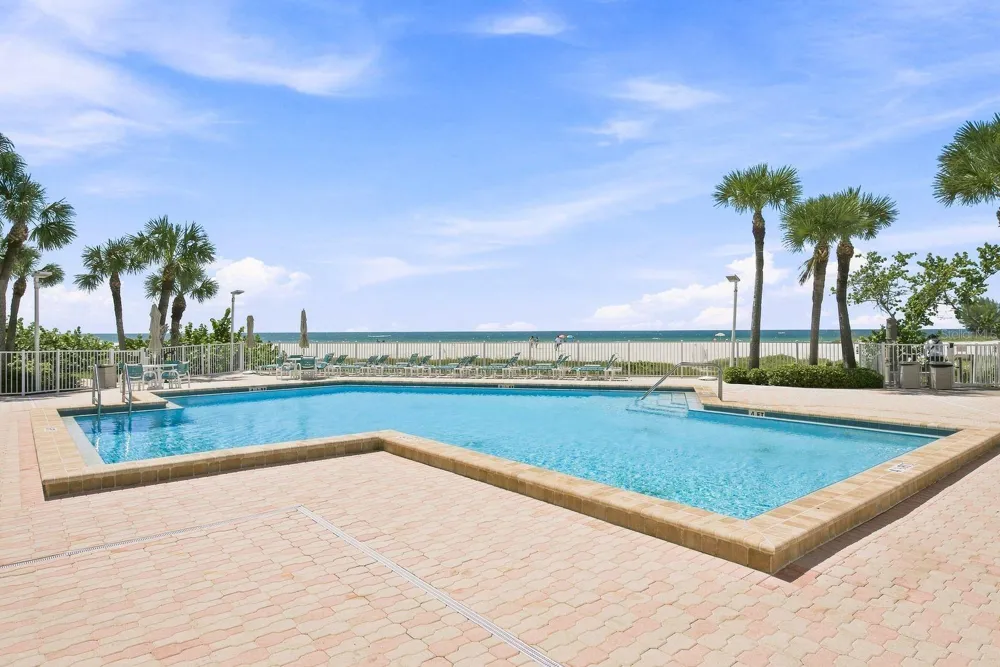 1310 GULF BOULEVARD #4D Clearwater Beach, FL 33767