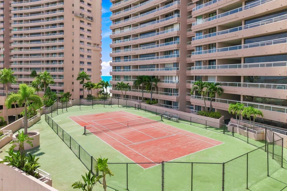 1310 GULF BOULEVARD #4D Clearwater Beach, FL 33767