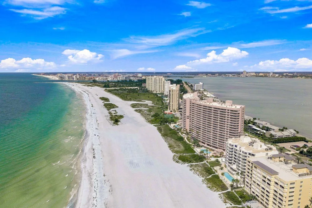 1310 GULF BOULEVARD #4D Clearwater Beach, FL 33767