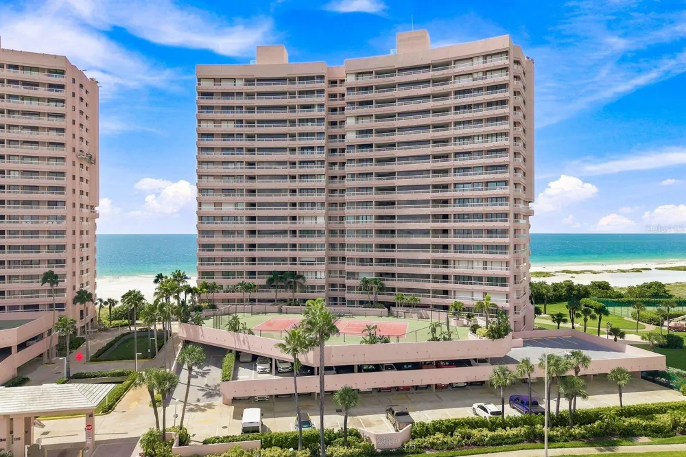 1310 GULF BOULEVARD #4D Clearwater Beach, FL 33767