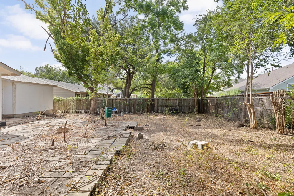 1500 Sahara Avenue Austin, TX 78745