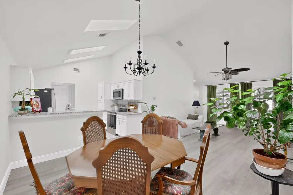 9627 Kerrville Street Dallas, TX 75227