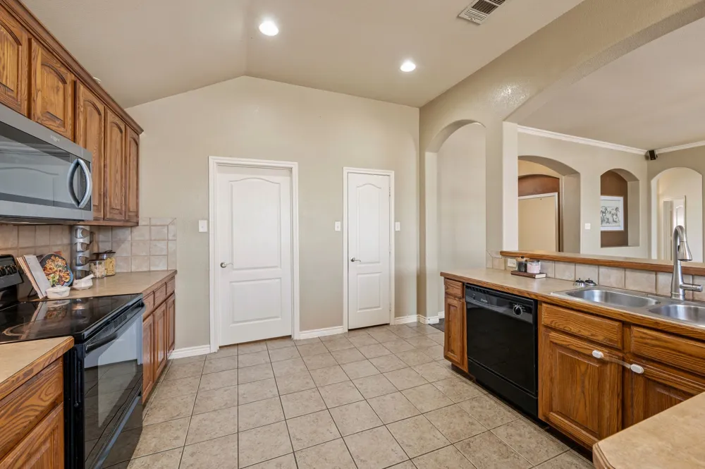 6701 Terrace Glen Drive Arlington, TX 76002