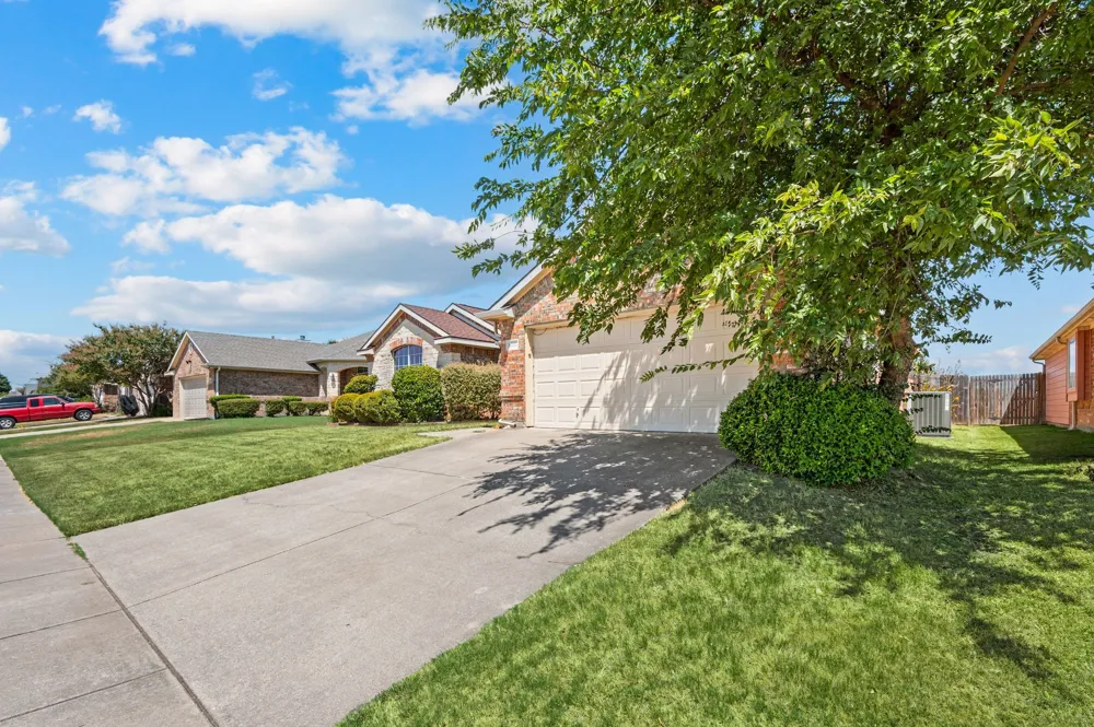 6701 Terrace Glen Drive Arlington, TX 76002