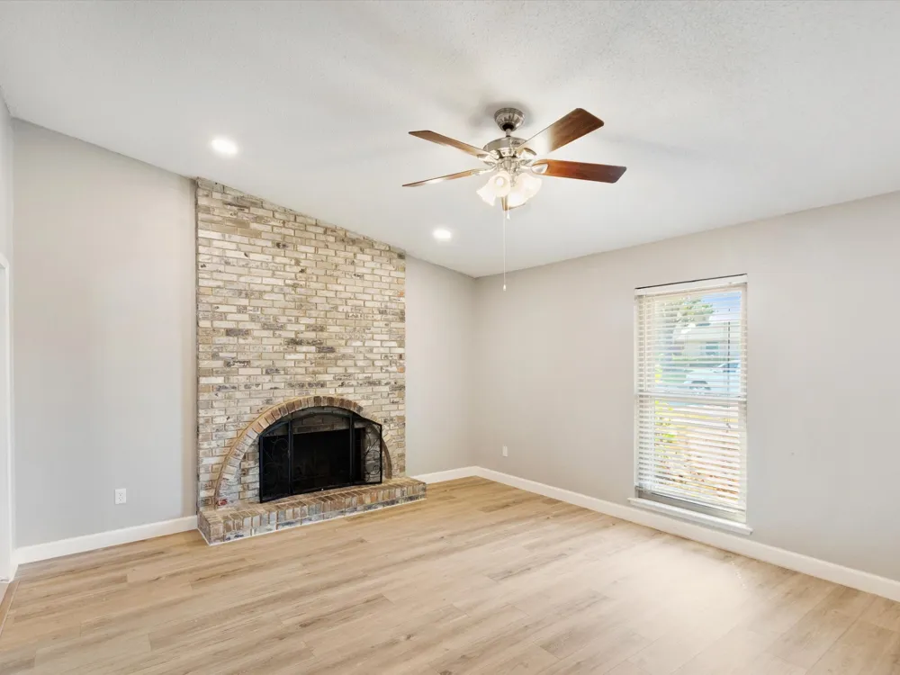 3215 Rockne Lane Mesquite, TX 75150
