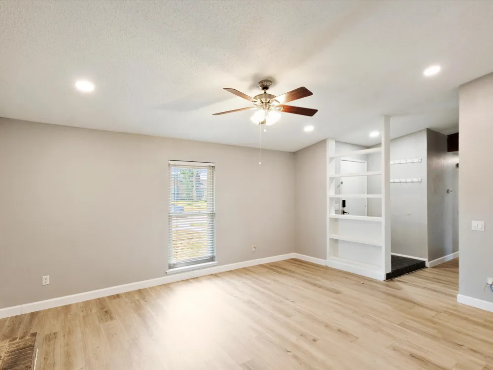 3215 Rockne Lane Mesquite, TX 75150