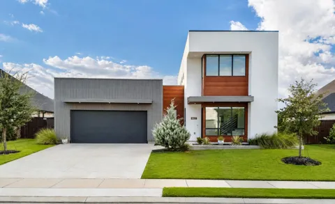 4827 Pearl River Court