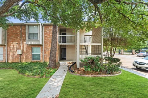 17401 Red Oak Drive #64