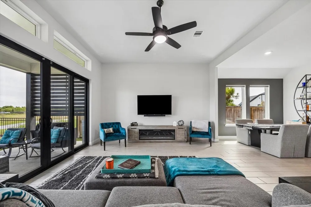 2102 Grapewood Lane Katy, TX 77494