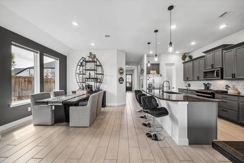 2102 Grapewood Lane Katy, TX 77494