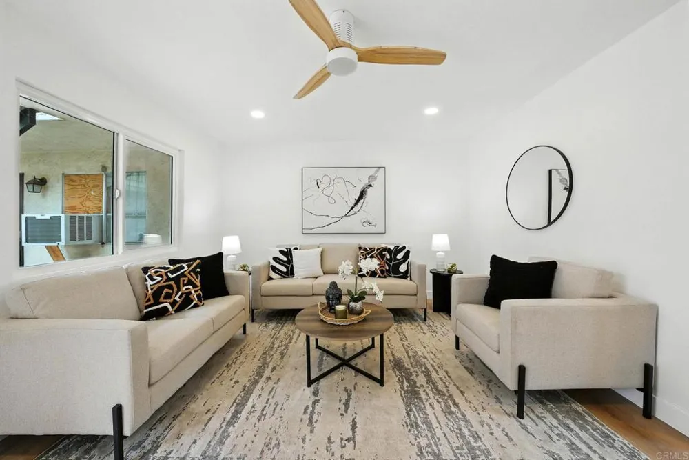 4161 Winona Avenue San Diego, CA 92105