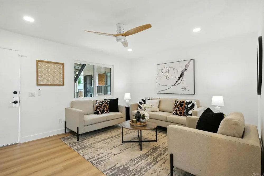 4161 Winona Avenue San Diego, CA 92105