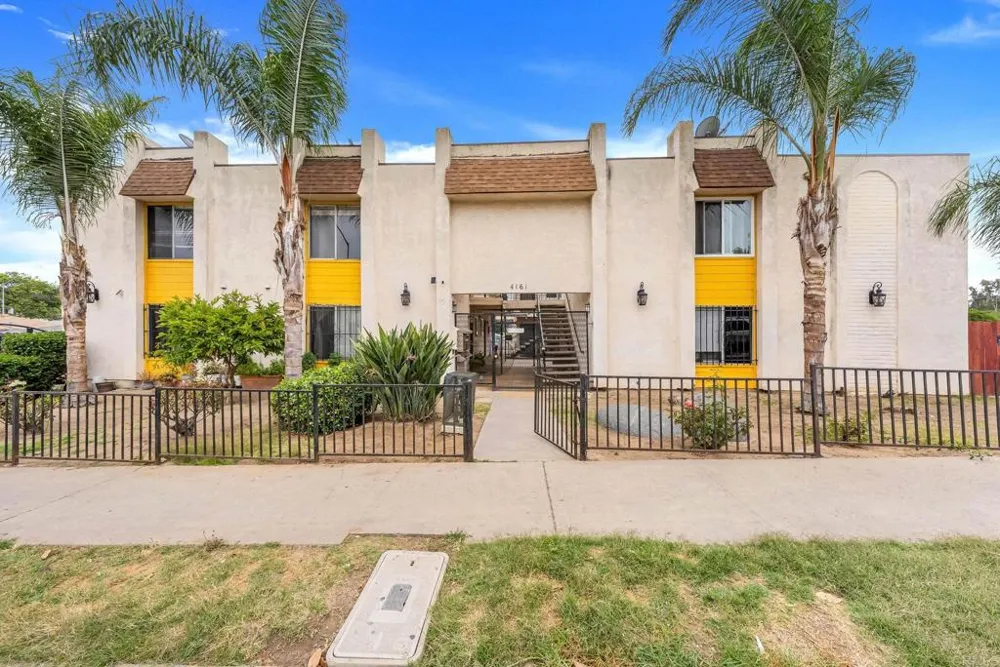 4161 Winona Avenue San Diego, CA 92105