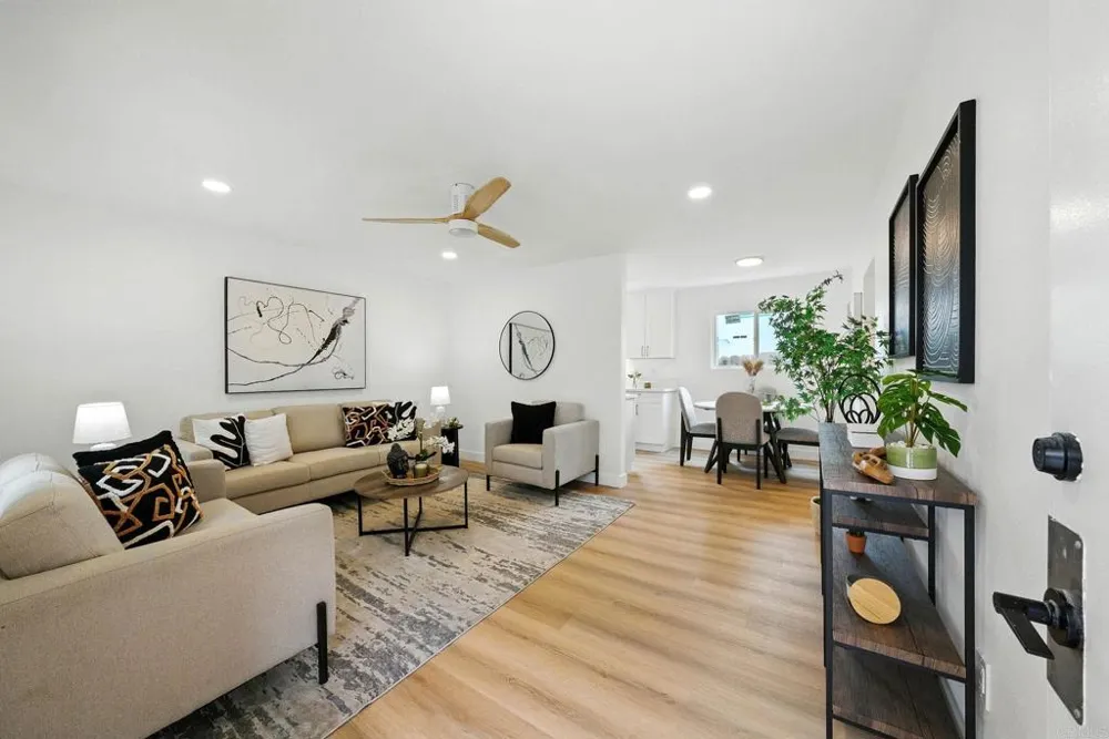 4161 Winona Avenue San Diego, CA 92105