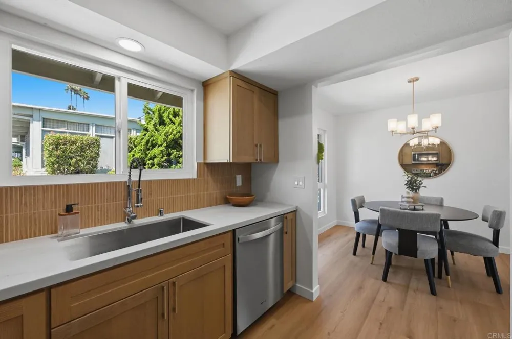 3760 Vista Campana S #20 Oceanside, CA 92057