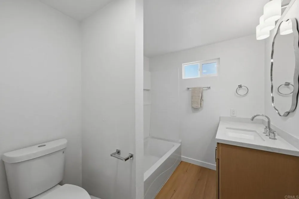 3760 Vista Campana S #20 Oceanside, CA 92057