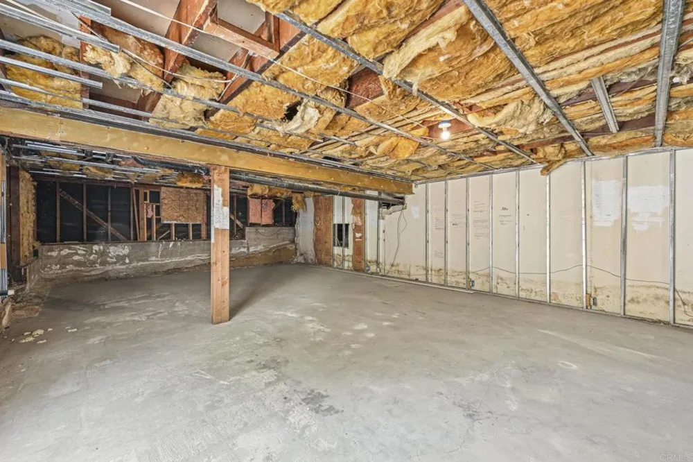 1936 Broadway San Diego, CA 92102