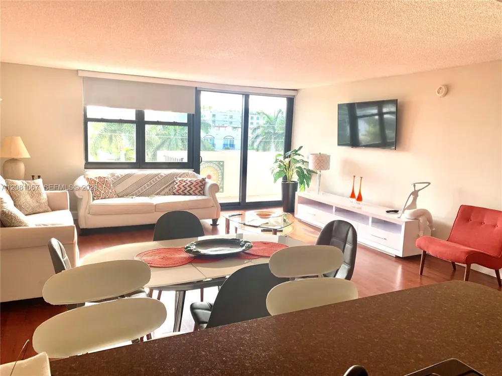 10101 E Bay Harbor Dr #401 Bay Harbor Islands, FL 33154