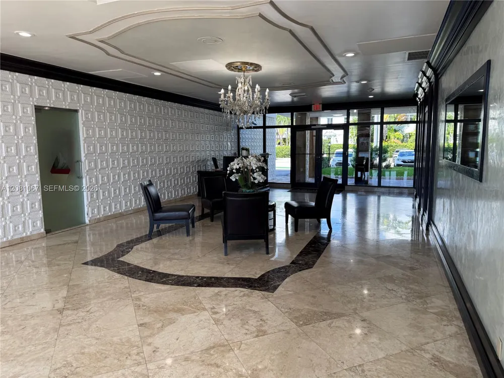 10101 E Bay Harbor Dr #401 Bay Harbor Islands, FL 33154