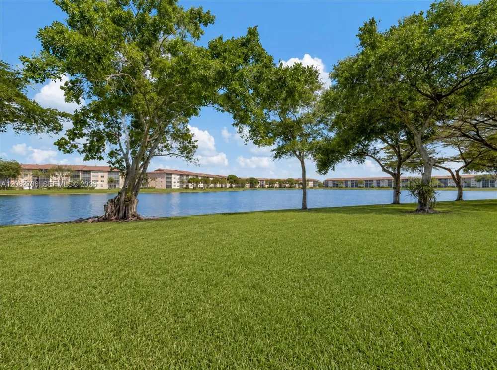 750 SW 138th Ave #103F Pembroke Pines, FL 33027