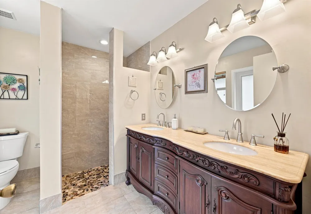 2111 NW 86TH WAY Coral Springs, FL 33071