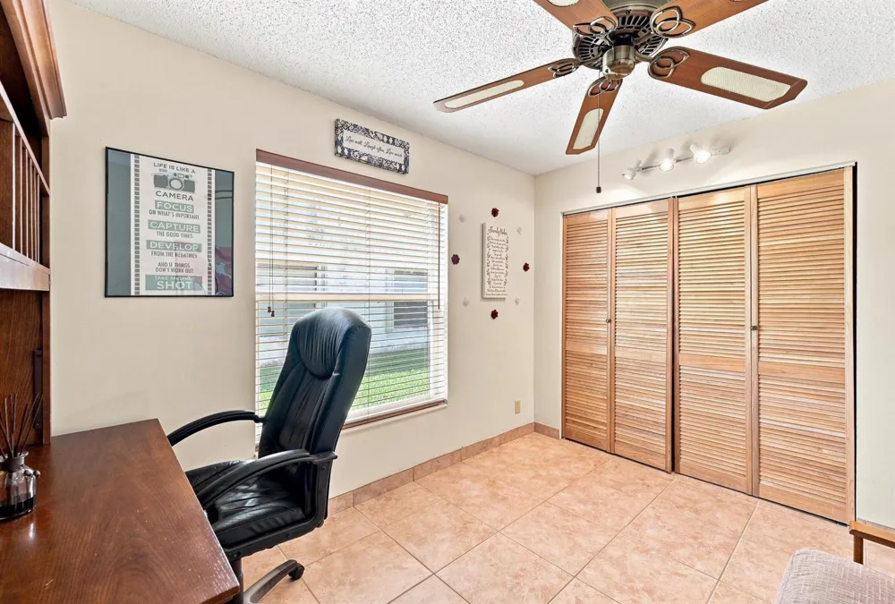 2111 NW 86TH WAY Coral Springs, FL 33071