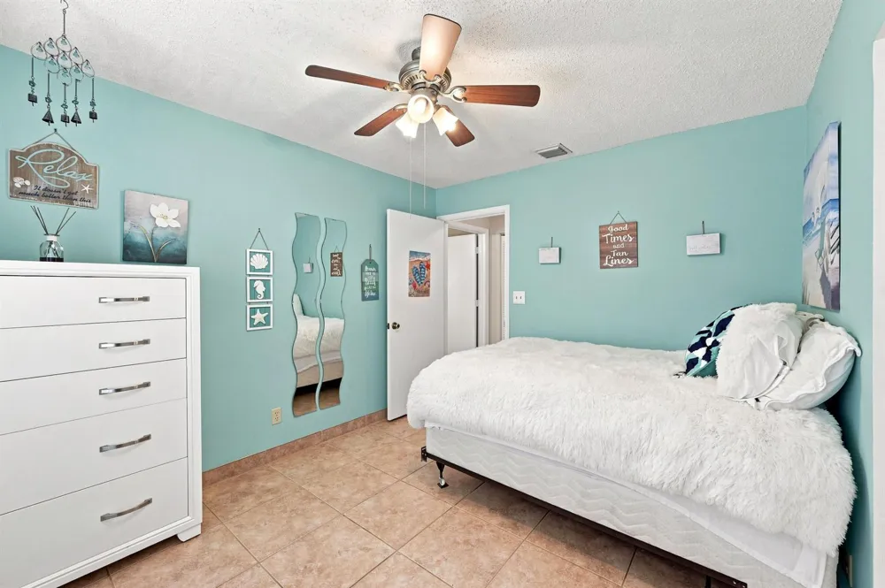2111 NW 86TH WAY Coral Springs, FL 33071